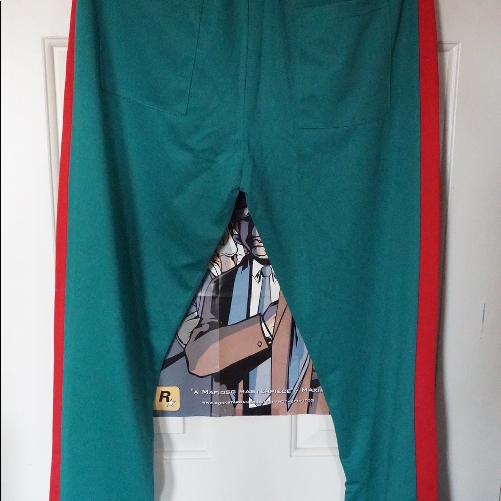 Track pants - Picture 3 of 5